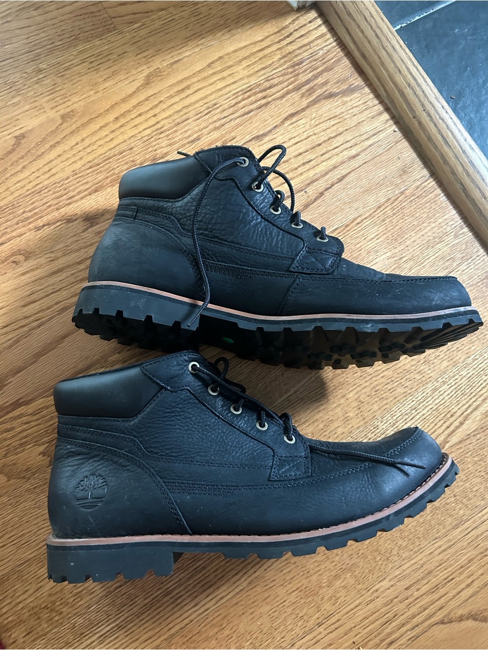 Timberland Black Leather Lace-Up Boots
